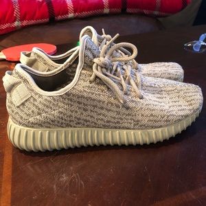 FAKE yeezy moonrock size 8